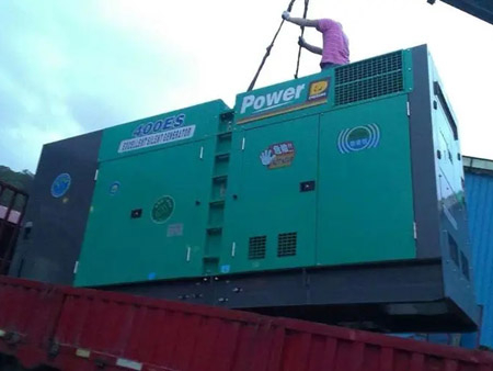 萧县柴油发电机组转速不稳定时，如何对发动机进行维护？