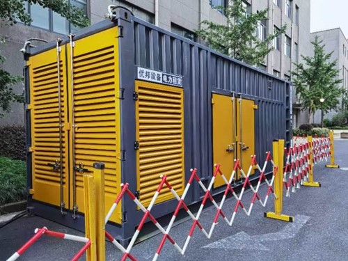 萧县如何使用转速表检查发动机的转速？