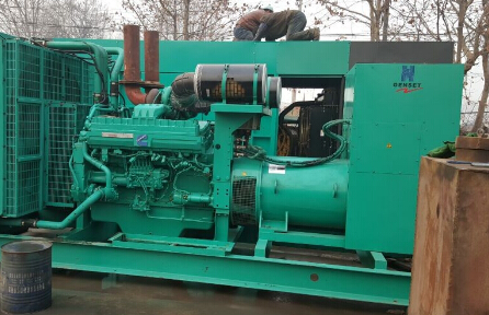 萧县发电机组如何判断水冷式机油散热器内部是否需要清洗？